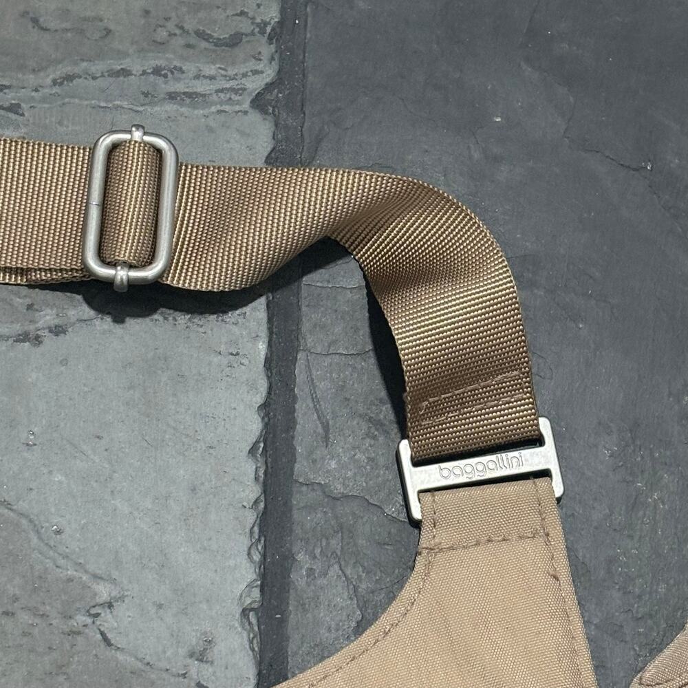 Baggallini Tan Nylon Crossbody Bag - Picture 3 of 7